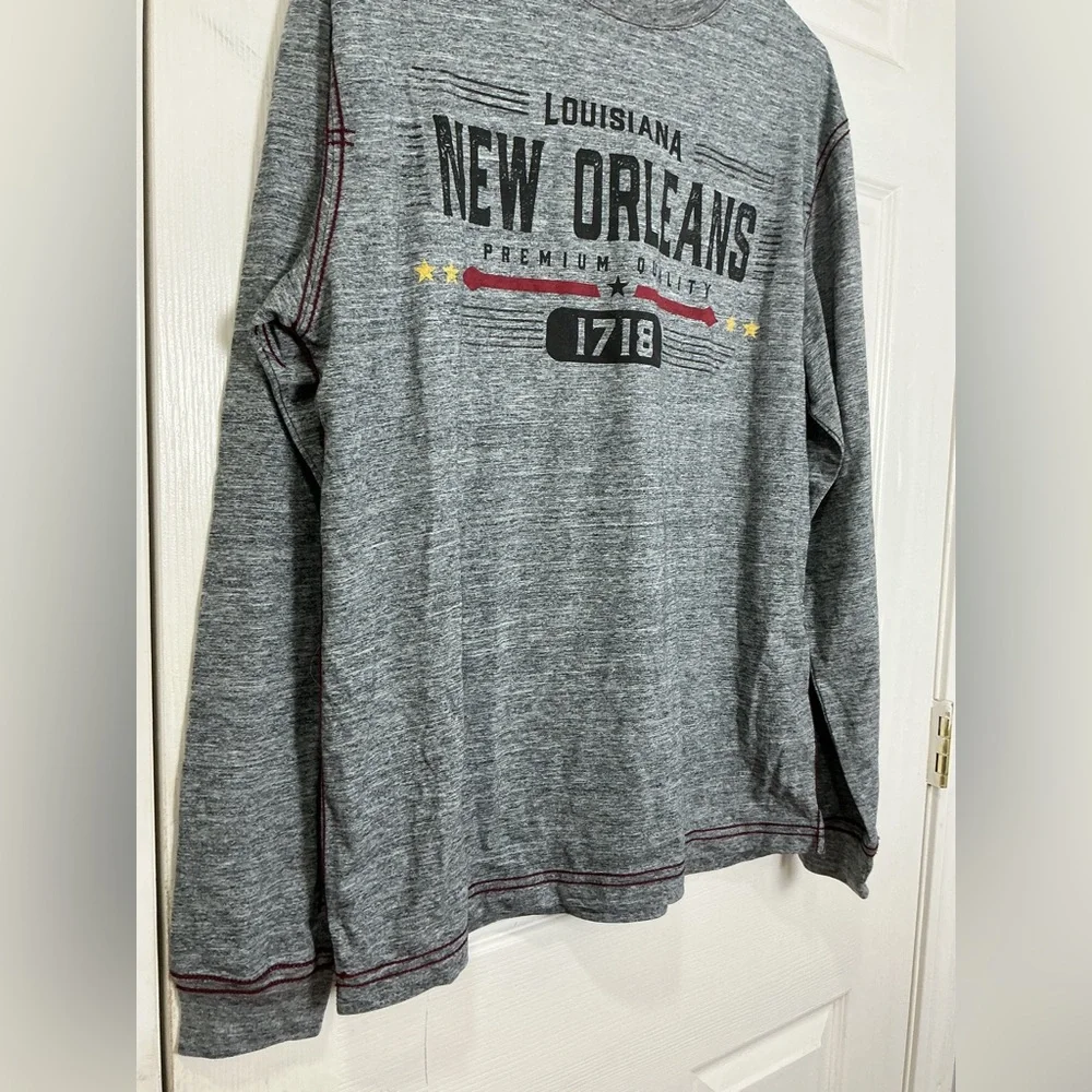Gray New Orleans Graphic Long Sleeve Shirt